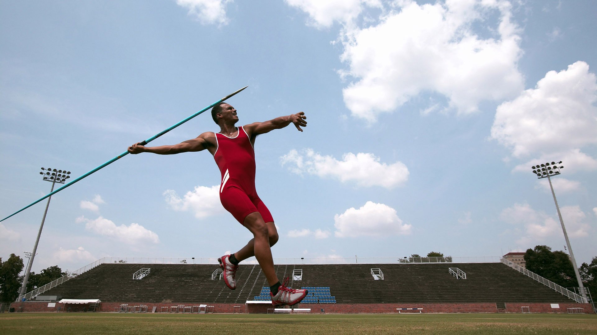 中国女泳队展现大赛抗压能力，游泳中国女队